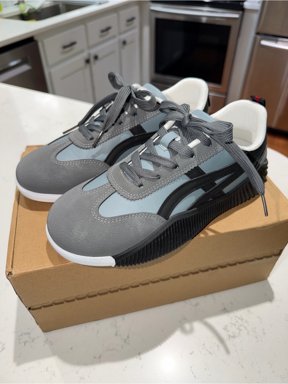NWT De Florance Black Vintage Sneakers with Blue and Gray Accents